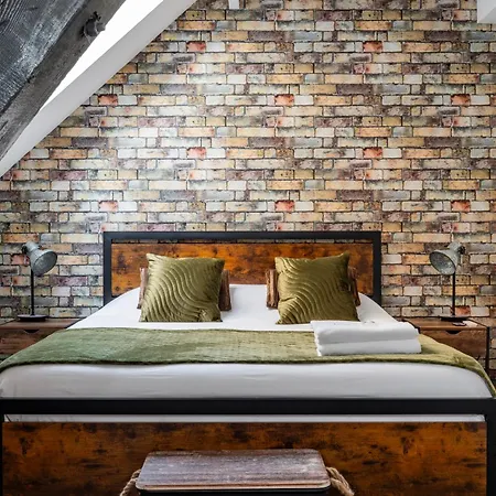 アパート Petit Cocon Cine, Animaux Ok, A 2 Pas Du Centre *